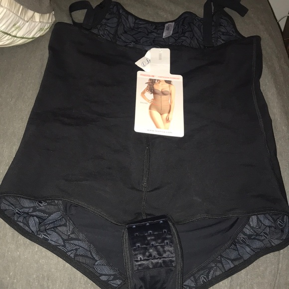 100 - Picture 1 of 3